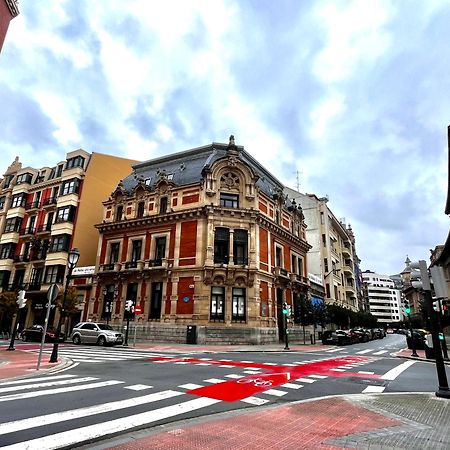 Piso En El Centro De Bilbao, Frente A La Alhondigaアパートメント エクステリア 写真